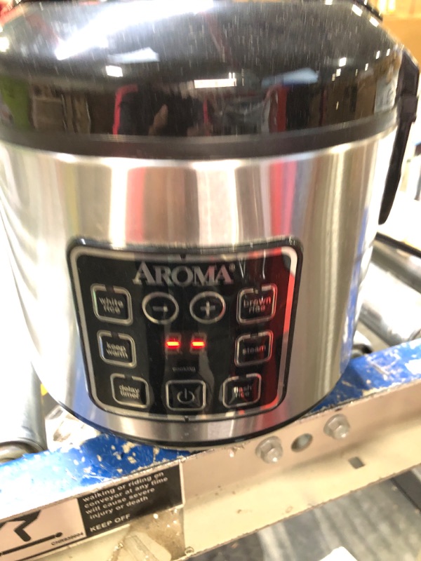 Photo 5 of Aroma Housewares ARC-914SBD Digital Cool-Touch Rice Grain Cooker and Food Steamer, Stainless, Silver, 4-Cup (Uncooked) / 8-Cup (Cooked) Basic