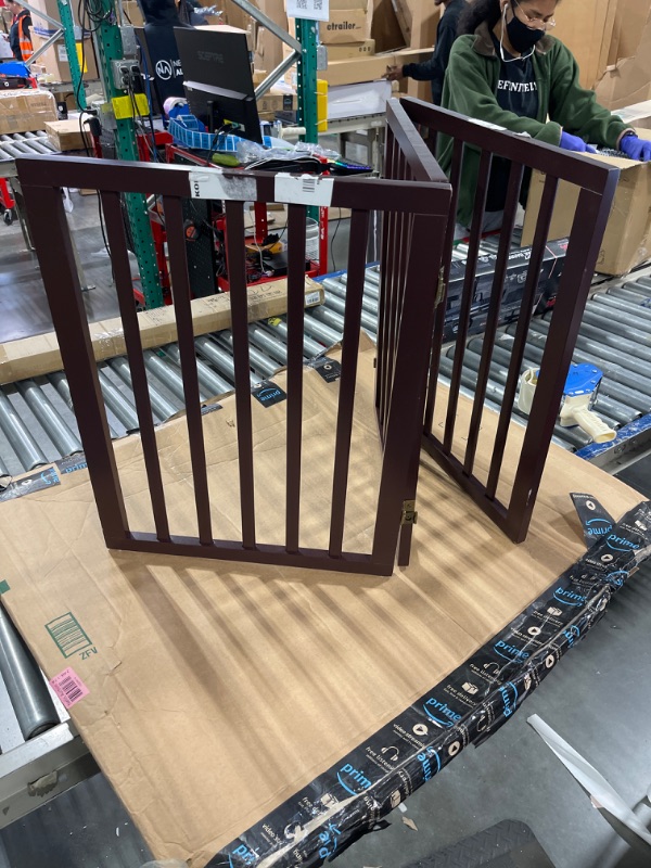 Photo 2 of "PETMAKER Freestanding Pet Gate - Wooden Folding Fence for Doorways, Halls, Stairs and Home - Step Over Divider - Great for Dogs and Puppies - 3 Panel Brown" Brown 3 Panel Modern