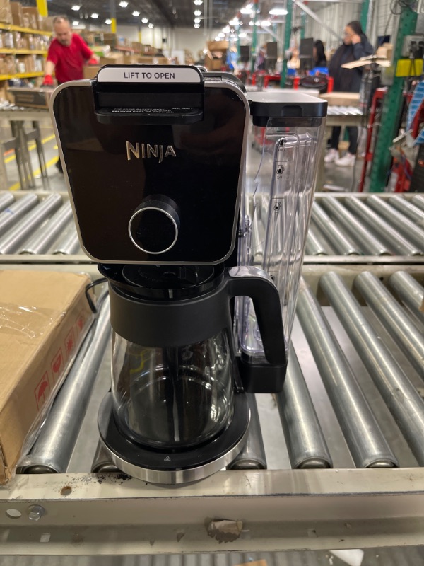 Photo 4 of ***broken water container***Ninja CFP201 DualBrew System 12-Cup Coffee Maker, Single-Serve for Grounds & K-Cup Pod Compatible, 3 Brew Styles, 60-oz. Water Reservoir & Carafe, Black
