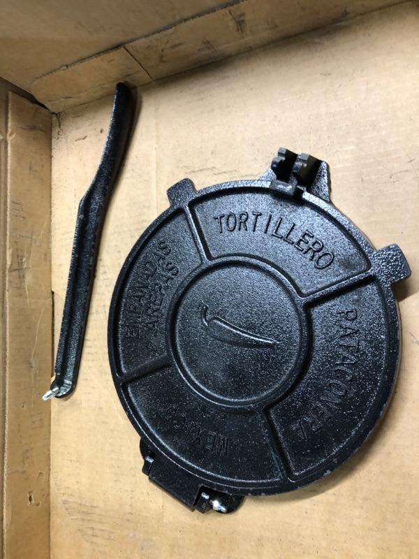 Photo 3 of 10-Inch Commercial-Grade Cast-Iron Tortilla Press, Made from Super-Durable HD Iron