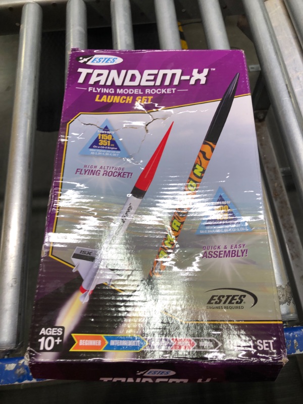 Photo 3 of Estes Tandem-X Launch Set (Amazon and Crossfire ISX) Orange, 30 inches