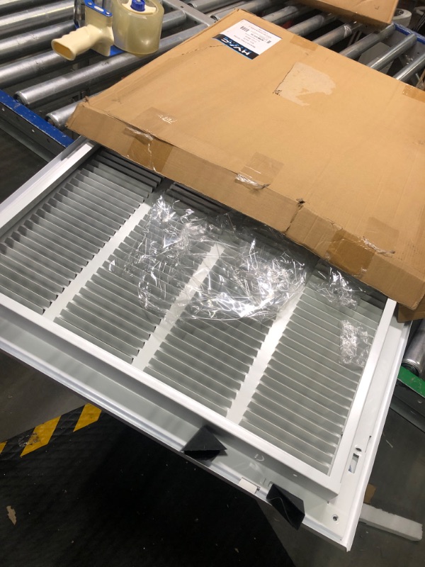 Photo 3 of 18" X 18" Aluminum Return Filter Grille - Easy Airflow - Linear Bar Grilles [Outer Dimensions: 19.75w X 19.75h] 18 x 18