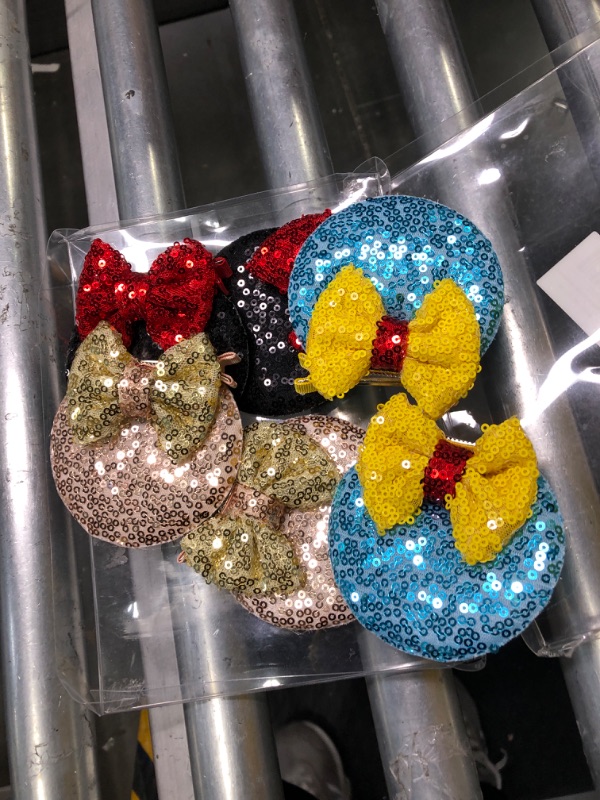 Photo 1 of CellElection 8PCS Sequin Mouse Mickey Ears Hair Clips Glitter Hair Bows Cute Mice Ears Clips Barrettes for Women Girls Hair Accessories for Costume Party Favor Halloween Christmas Decoration
*missing 2 pc**