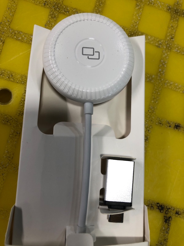 Photo 2 of Round Usb Dongle Adapter for Iphone Carplay Car Wire-controlled To Intelligent Ai Box Adapter