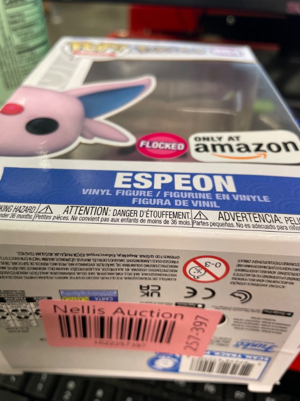 Photo 3 of Funko Pop! Games: Pokemon - Espeon Flocked, Amazon Exclusive