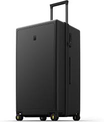 Photo 1 of 
Level eight luggage 28 inches black