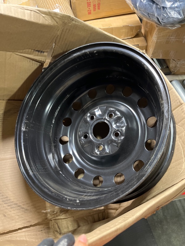 Photo 1 of 17" wheel rim