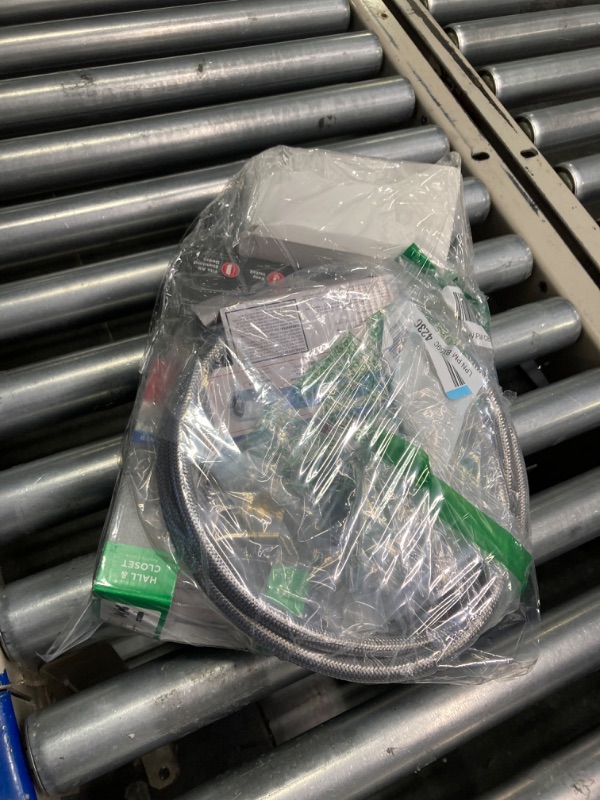 Photo 1 of ***AS IS / NO RETURNS -  FINAL SALE***
***BUNDLED BAG OF  ***
