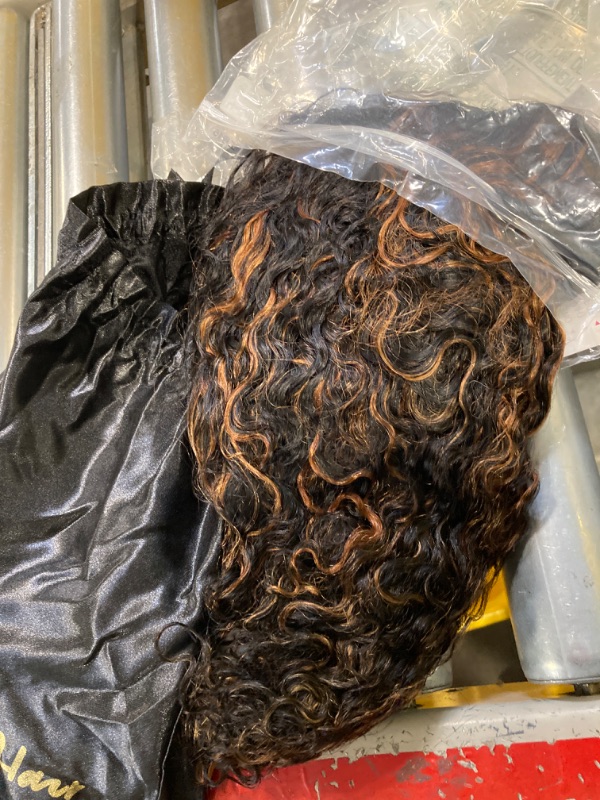 Photo 2 of V Part Wig Human Hair No Glue Needed 1B/30 Highlight Curly Wave Wig Upgrade U Part Human Hair Wigs Thin V Part Wig Brazilian Curly Blonde Highlight Virgin Hair Clip In Half Wig Highlight Ombre Color V Shape Wigs For Black Women YMSGIRL(16) 1B/30 Curly V P