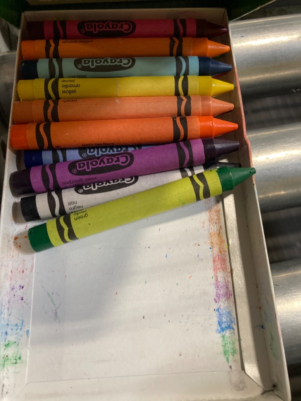 Photo 1 of Crayola Large Crayons, Assorted Colors,16 Per Box (52-0336)
