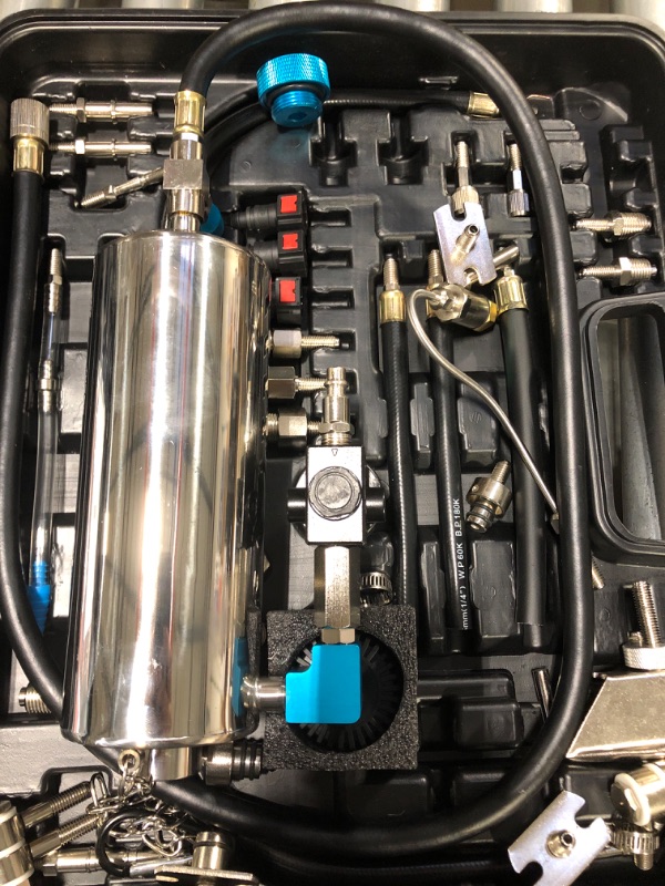 Photo 1 of Fuel Injector Cleaner Tool Kit 1000ML 150PSI Fuel Injection Cleaner Canister Automotive Fuel Injector Cleaner Non Dismantle Car Fuel Injection Cleaning Machine Auto Gasoline Fuel System Cleaner Kit