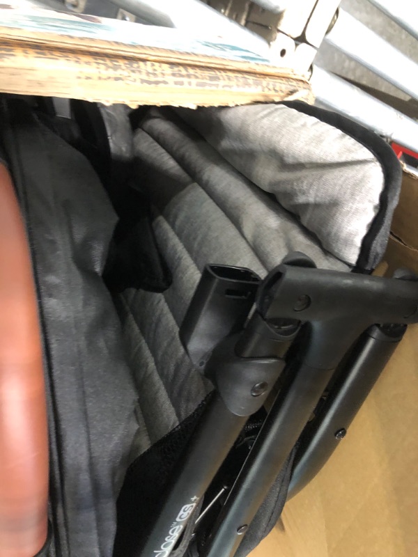 Photo 1 of Summer Infant 3Dquickclose CS+ Compact Fold Stroller – Lightweight Stroller with Oversized Canopy, Extra-Large Storage and Compact Fold