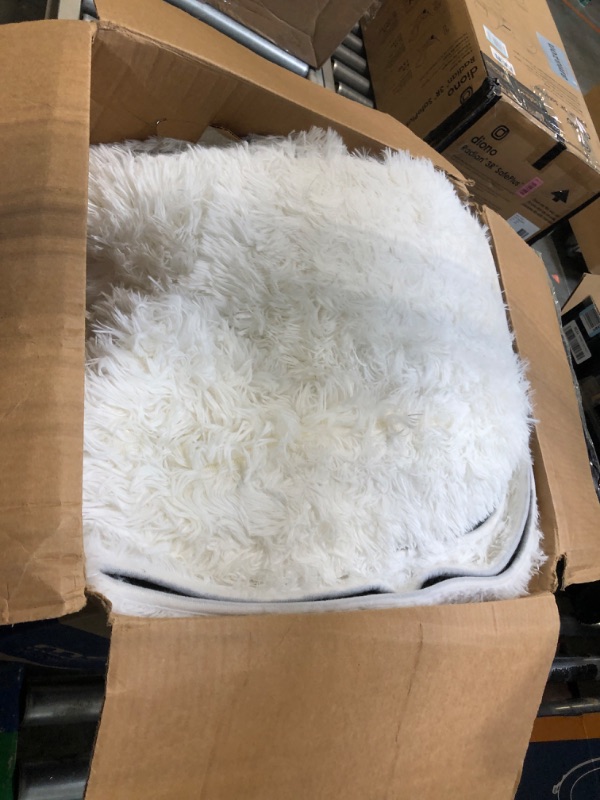 Photo 3 of *** NEEDS TO BE CLEANED***Ophanie Machine Washable 6 x 9 Rugs for Living Room,White,Large Fluffy Fuzzy Plush Shag Comfy Soft,Non-Slip Indoor Floor Carpet,for Kids Boys Girls Dorm?Room,Bedroom,Playroom?Home Decor Aesthetic White 6x9 Feet