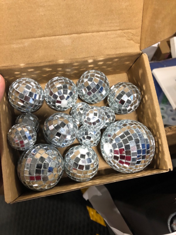 Photo 3 of 14 PCS 1.18inch 1.57inch 2.36inch 2.76inch Disco Ball Cake Decoration Ornaments Reflective Mirror Ball Cake Decoration 70s Disco Themed Party Christmas Tree Decoration
