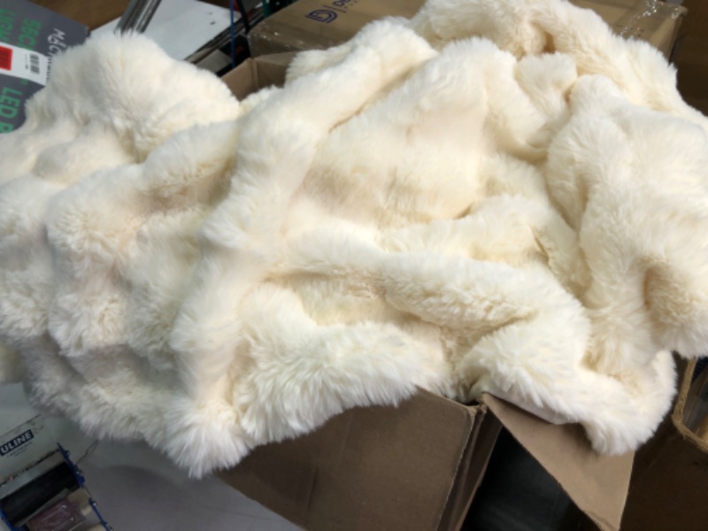 Photo 3 of  Blanket Soft Mountain Faux Fur Throw Blanket, Soft Warm Shaggy Throw for Sofa, Couch and Bed