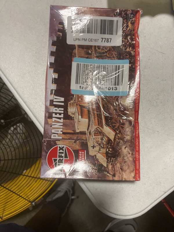 Photo 1 of Airfix Model Tank - A02308V Panzer IV, Plastic Model Kits for Adults & Kids 8+, 1:76 Scale, Skill Level 2, WW2 Theme Military Models, World War 2 Tanks