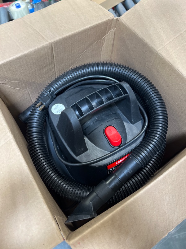 Photo 3 of *** NOT FUNCTIONAL**** SELLING AS PARTS*****CRAFTSMAN CMXEVBE17250 2.5 Gallon 1.75 Peak HP Wet/Dry Vac, Portable Shop Vacuum with Attachments