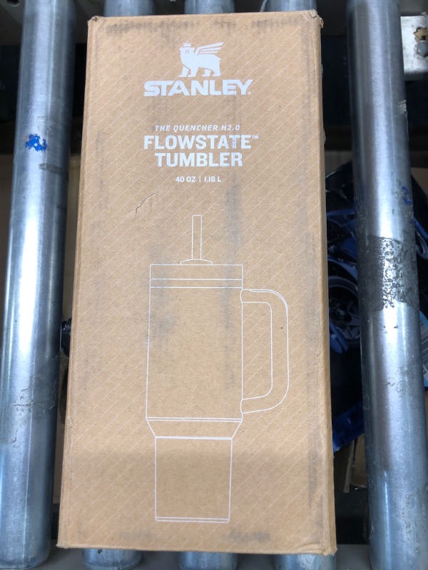 Photo 2 of Stanley Quencher H2.O FlowState™ Tumbler 40oz Iris