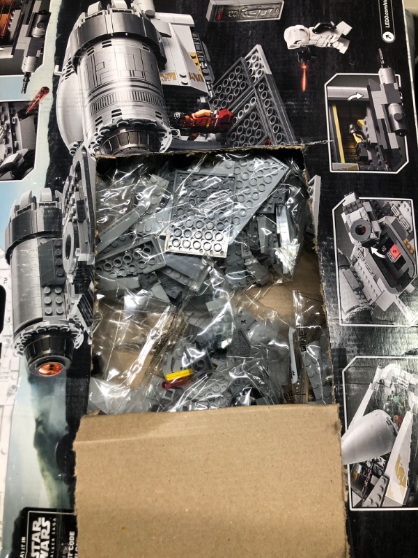 Photo 1 of *** FOR PARTS ONLY ** NO RETUNRS***
Lego Star Wars: The Mandalorian The Razor Crest 75292 (1,023 Pieces)