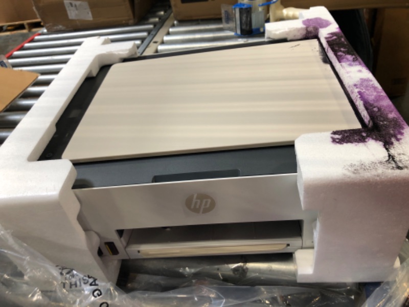 Photo 1 of HP Smart Tank 5000 Wireless All-in-One Ink Tank Printer with up to 2 years of ink included, mobile print, scan, copy, white, 17.11 x 14.23 x 6.19***USED*** INK  EVERYWHERE*** 