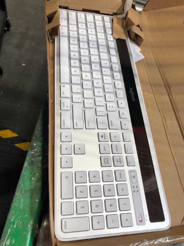 Photo 3 of Logitech K750 Wireless Solar Keyboard for Mac — Solar Recharging, Mac-Friendly Keyboard, 2.4GHz Wireless - Silver