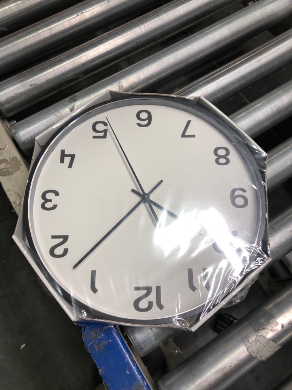 Photo 1 of 12 Inch clock