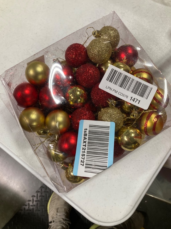 Photo 2 of 50pcs Christmas Balls 1.6" Christmas Tree Decoration Ornaments for Xmas Tree Holiday Wreath Garland Decor Ornaments, Red and Gold, 4cm 4cm / 1.6"