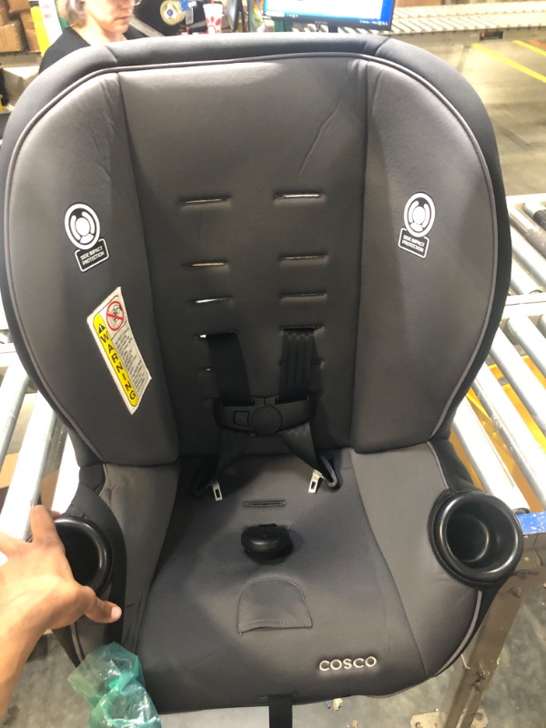 Photo 3 of Cosco Onlook 2-in-1 Convertible Car Seat, Rear-Facing 5-40 pounds and Forward-Facing 22-40 pounds and up to 43 inches, Black Arrows