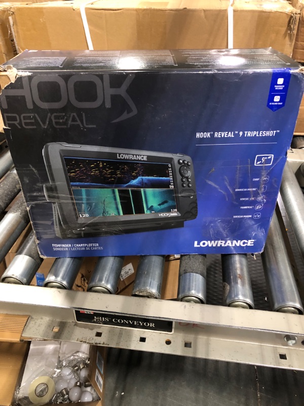 Photo 4 of Lowrance Hook Reveal 9 Fish Finder 9 Inch Screen with Transducer and C-MAP Preloaded Map Options 4000 US Lake Map 9 Inch TripleShot