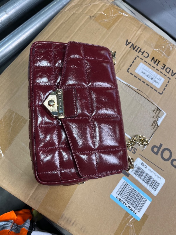 Photo 7 of Michael Kors Shoulder Bag Dark red