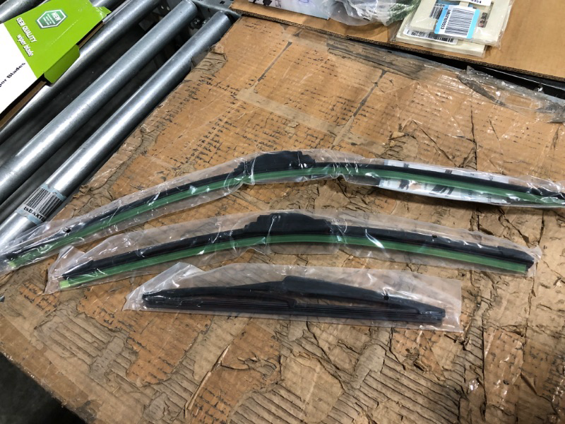 Photo 3 of 3 Wipers Set for 2008-2019 Toyota Highlander, Windshield Wiper Blades Original Equipment Replacement Front and Rear- 26"/20"/12" (Pack of 3) J- HOOK 26''+20''+12A''(Front & Rear Windshield Wiper)