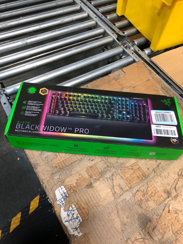 Photo 2 of ***SELLING AS PARTS NO RETURNS**** FINAL SALE****
Razer BlackWidow V4 Pro Wired Mechanical Gaming Keyboard: Green Mechanical Switches Tactile & Clicky - Doubleshot ABS Keycaps - Command Dial - Programmable Macros - Chroma RGB - Magnetic Wrist Rest Green S