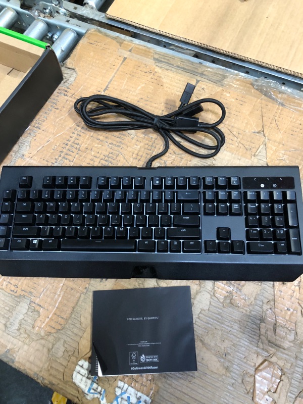 Photo 3 of ***SELLING AS PARTS NO RETURNS**** FINAL SALE****
Razer BlackWidow V4 Pro Wired Mechanical Gaming Keyboard: Green Mechanical Switches Tactile & Clicky - Doubleshot ABS Keycaps - Command Dial - Programmable Macros - Chroma RGB - Magnetic Wrist Rest Green S