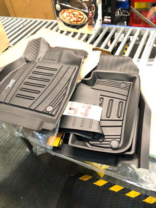 Photo 1 of 3W Floor Mats Compatible for Audi Q5/SQ5 2018-2023 Custom Fit TPE All Weather Floor Liner for Audi Q5/SQ5 1st and 2nd Row Full Set Car Liners Black 2018-2023 Q5 Floor Mats