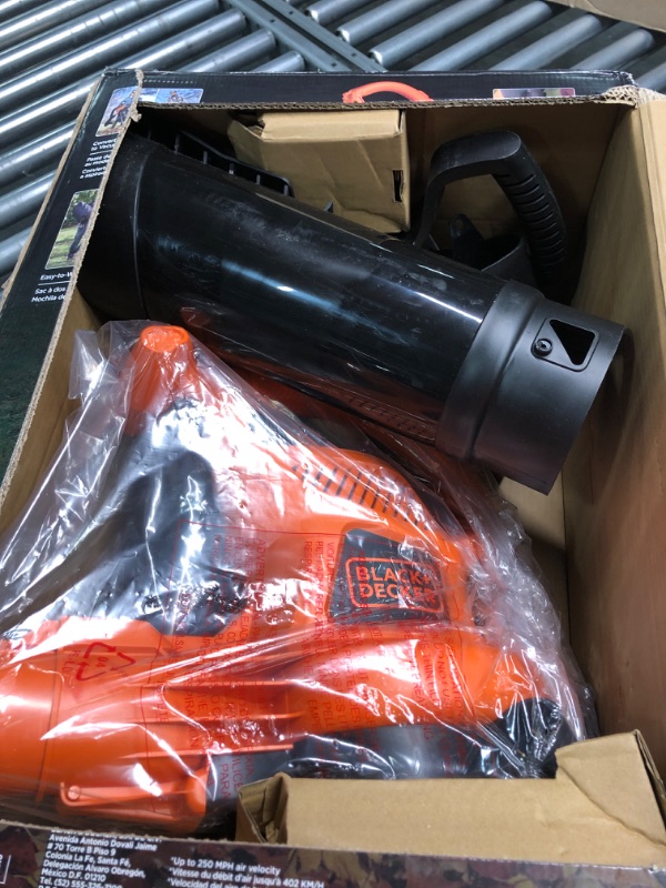 Photo 3 of ****MISSING PIECES//SOLD AS PARTS**** 
Black & Decker BEBL7000 VACPACK 120V/240V 12 Amp Corded 3-in-1 Leaf Blower/Vacuum/Mulcher