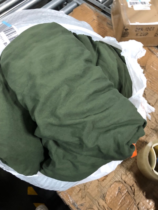 Photo 1 of  Queen Comforter Set green