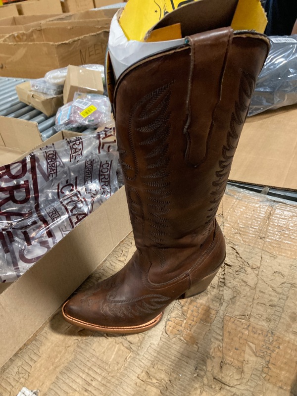 Photo 4 of Corral Boots Womens Ld Embroidery Snip Toe Casual Boots Mid Calf Mid Heel 2-3" - Brown - 8.5