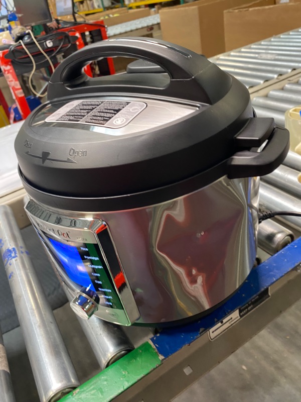 Photo 1 of ***NON FUNCTIONAL//SOLD AS PARTS*** 
Instant Pot Ultra, 10-in-1 Pressure Cooker, Slow Cooker, Rice Cooker, Yogurt Maker, Cake Maker, Egg Cooker, Sauté, and more, Includes App With Over 800 Recipes, Stainless Steel, 6 Quart 6QT Ultra