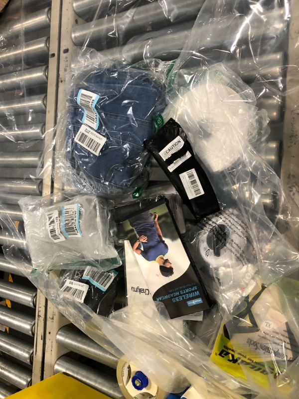 Photo 1 of ***AS IS / NO RETURNS -  FINAL SALE***
***AS IS / NO RETURNS -  FINAL SALE***
***BUNDLED BAG OF  ***

