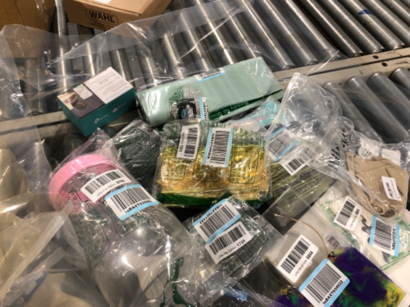 Photo 1 of ***AS IS / NO RETURNS -  FINAL SALE***
***BUNDLED BAG OF  ***
