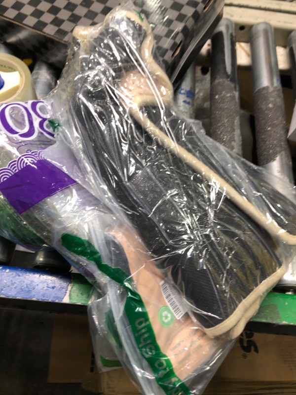 Photo 1 of ***BUNDLED BAG OF  ***
***AS IS / NO RETURNS -  FINAL SALE***

