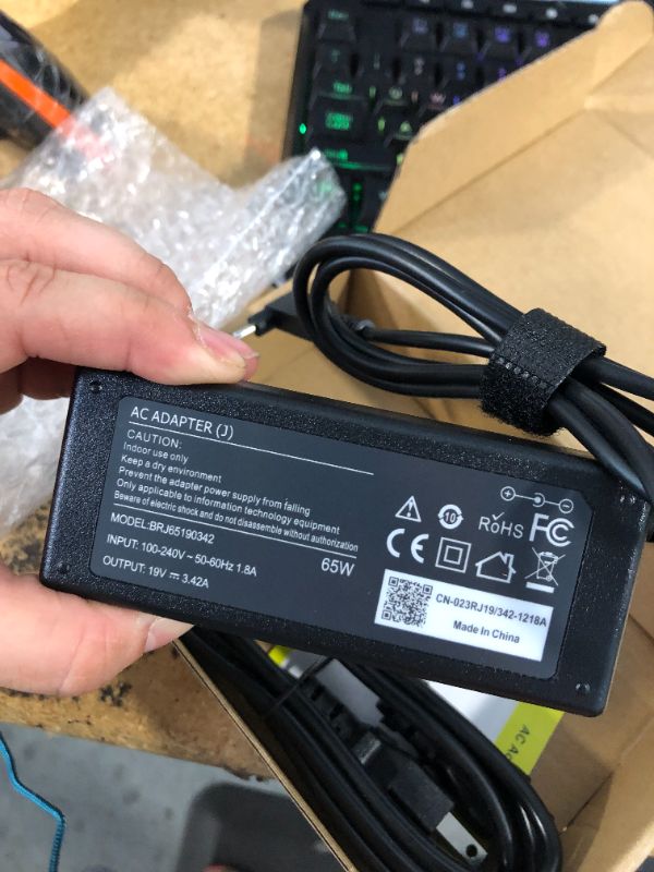 Photo 4 of 65W 19V 3.42A Replacement Laptop Charger for Acer 15 14 13 11 Cb3 Cb5 N15Q8 N16P1 N20C5 Chromebook C720 C730e C731 C740 Swift SF314-52 SF113-31 Spin SP111-32N SP513-52N AC Adapter Power Supply 3.0*1.1