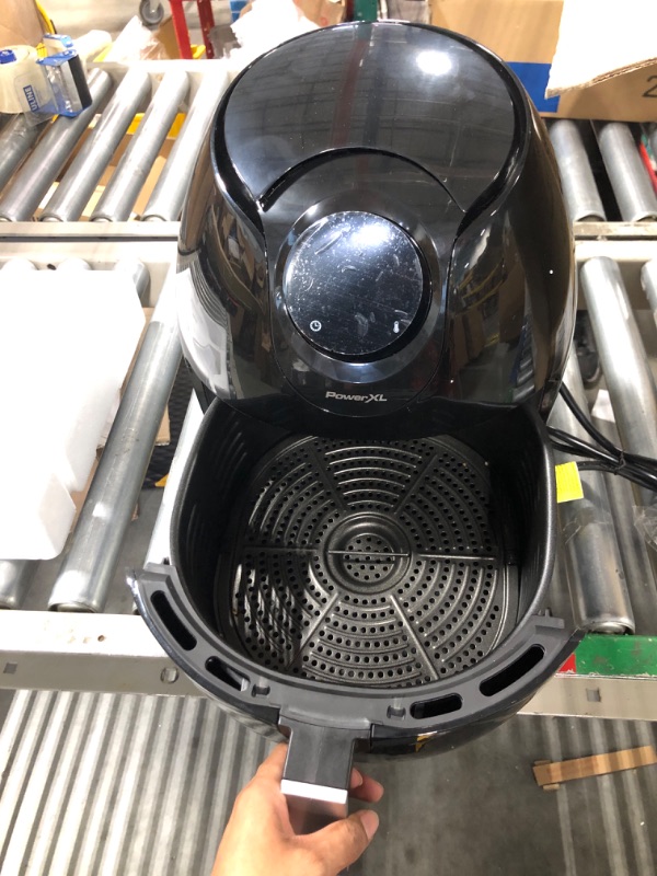 Photo 1 of PowerXL Air Fryer 7 QT Maxx Classic, Extra Hot Air Fry, Cook, Crisp, Broil, Roast, Bake, High Gloss Finish, Black (7 Quart) (HF-196DT)****USED*** 