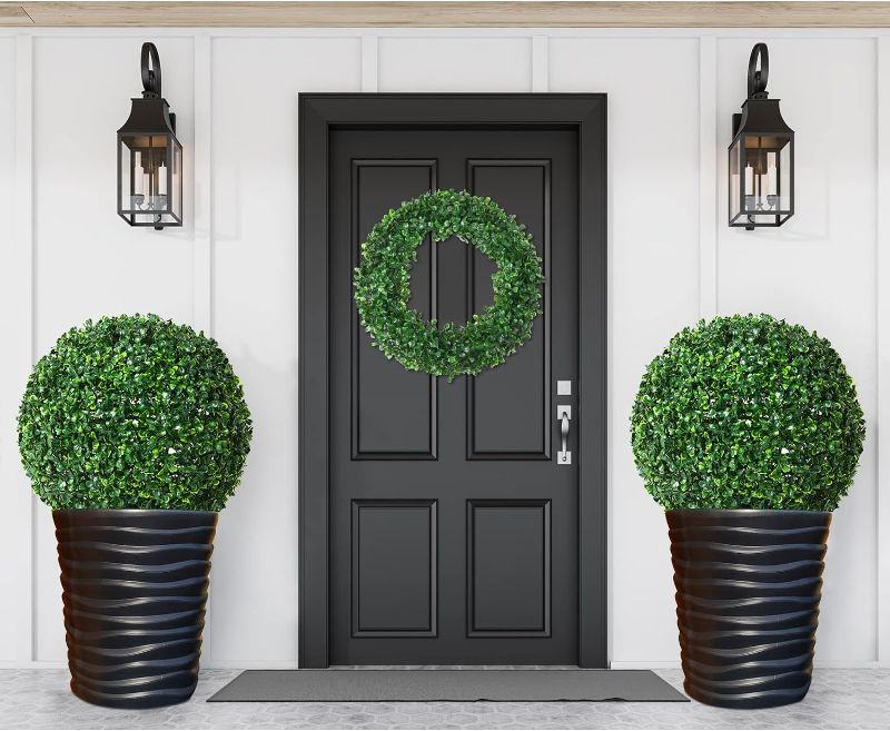 Photo 1 of 1 Pcs 16.1 Inch Artificial Plant Topiary Ball, Come with 1 Pc 11.8 Inch Faux Boxwood Wreath, UV Protected Decorative Greenery Spheres for Indoor Outdoor Garden Wedding Backyard Balcony Home Decor
