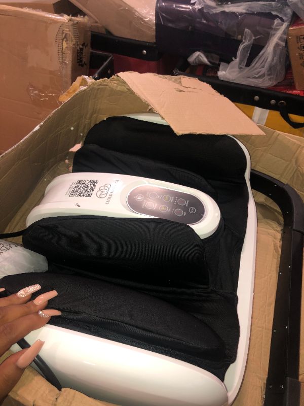 Photo 4 of ***MISSING POIWER CORD*** 

Cloud Massage Shiatsu Foot Massager Machine - Increases Blood Flow Circulation, Deep Kneading, with Heat Therapy - Deep Tissue, Plantar Fasciitis, Diabetics, Neuropathy (with Remote)