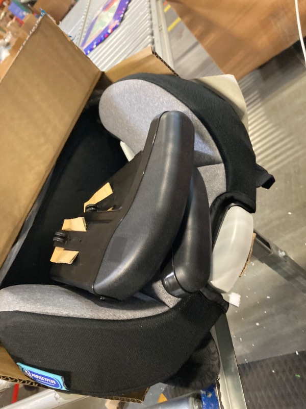 Photo 2 of Graco TurboBooster 2.0 Highback Booster Car Seat, Declan