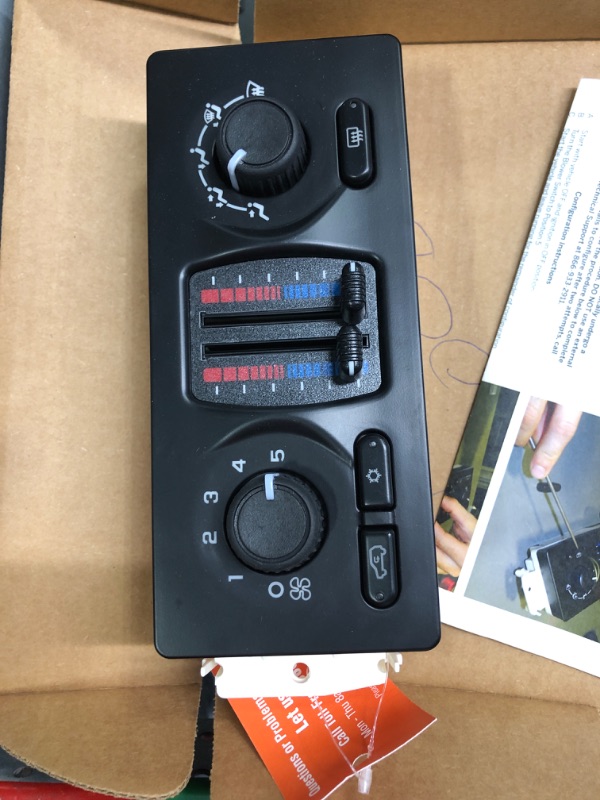 Photo 1 of ****NON FUNCTIONAL//SOLD AS PARTS**** 
Dorman 599-210XD Climate Control Module Compatible with Select Models