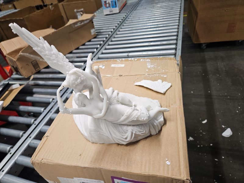 Photo 1 of **Minor Damage **Sale - Eros and Psyche Sculpture Statue - Ships Immediatly !