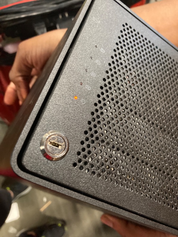 Photo 1 of ***NON FUNCTIONING*** 
OWC ThunderBay 4 RAID 5 with Dual Thunderbolt 3 Ports (0GB RAID), Includes SoftRAID XT