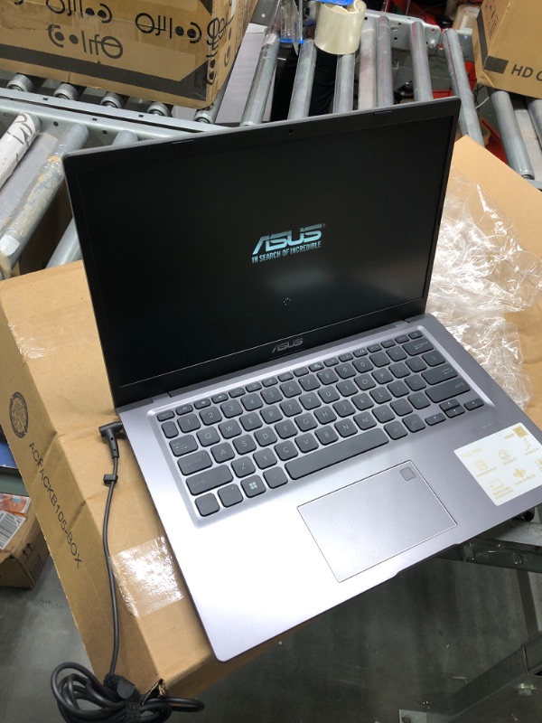 Photo 3 of ASUS VivoBook 15 Thin and Light Laptop, 15.6” HD Display, Intel Celeron N4020 Processor, 4GB DDR4 SO-DIMM, 1TB SATA 5400RPM 2.5" HDD, Windows 10 Home, Slate Grey, R565MA-RB05 Celeron N4020 4 GB 1 TB